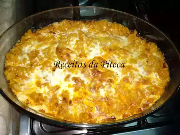 Receita Gratinado de frango com massa