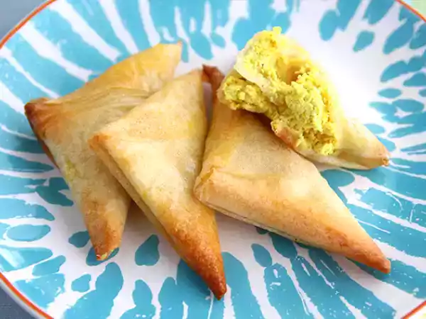 Receita Chamuças ao curry (caril)