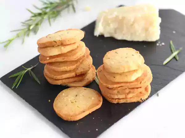Receita Biscoito de parmesão e ervas aromáticas