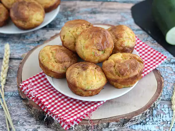 Receita Bolinho de curgete e queijo (muffins salgado de abobrinha)