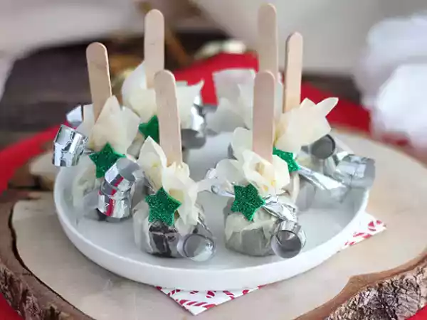 Receita Pirulito para chocolate quente: chocolate preto + caramelo