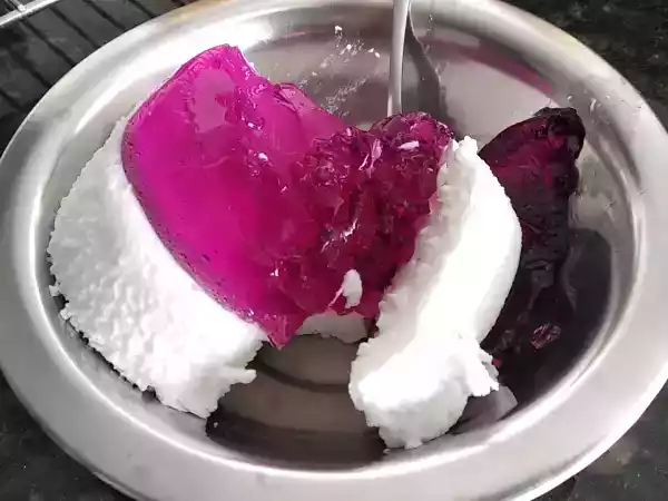 Receita Doce branco e roxo.