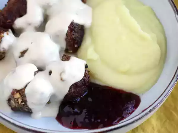 Receita Almôndegas com molho branco (tipo ikea)