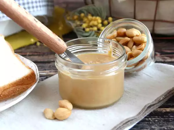 Receita Como fazer manteiga de amendoim em 5 minutos?