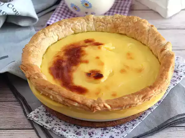 Receita Tarte de pastel de nata: a versão gigante da sobremesa portuguesa que todo mundo ama