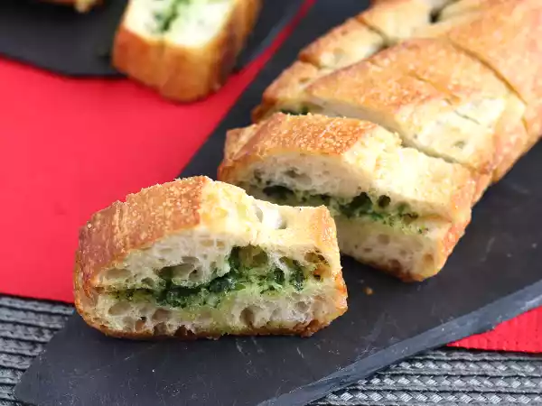 Receita Pão de alho (préfou)
