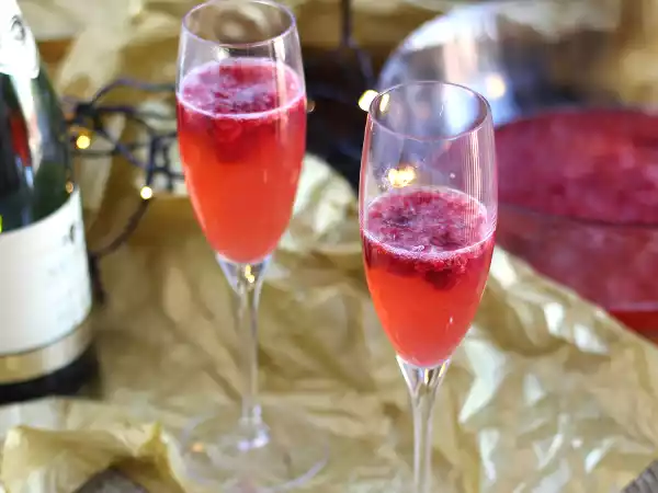 Receita Coquetel de champanhe (sabor framboesa)