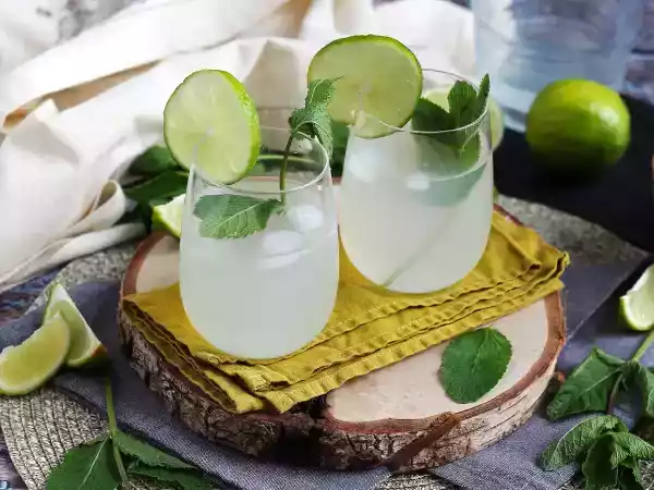 Receita Moscow mule, vodka buck ou ainda drinque da canequinha