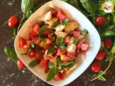 Receita Salada vermelha (melancia, tomate e nectarina)