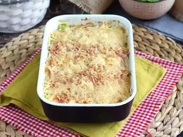 Receita Gratinado de alho-porro (alho-poró) com presunto e queijo