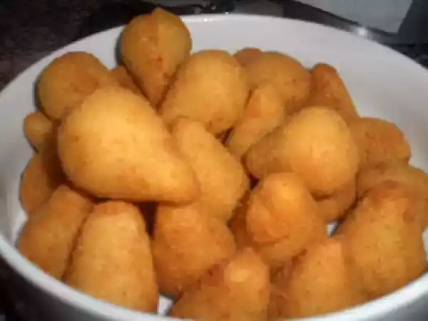 Receita Coxinhas de frango econômica