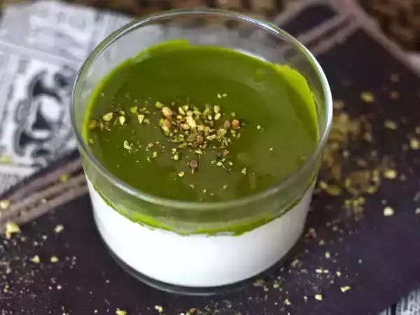 Receita Panna cotta de pistache