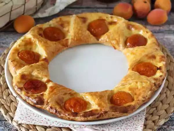 Receita Coroa folhada de damasco