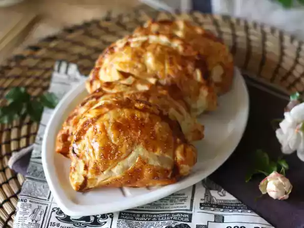 Receita Folhado de maçã com creme de avelã
