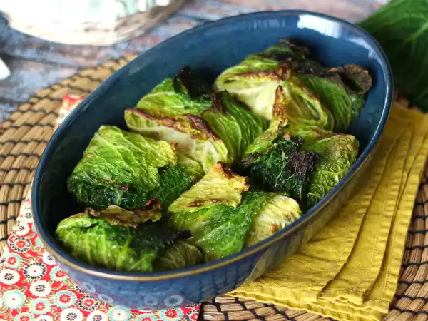 Receita Trouxinha de repolho recheado com carne e legumes