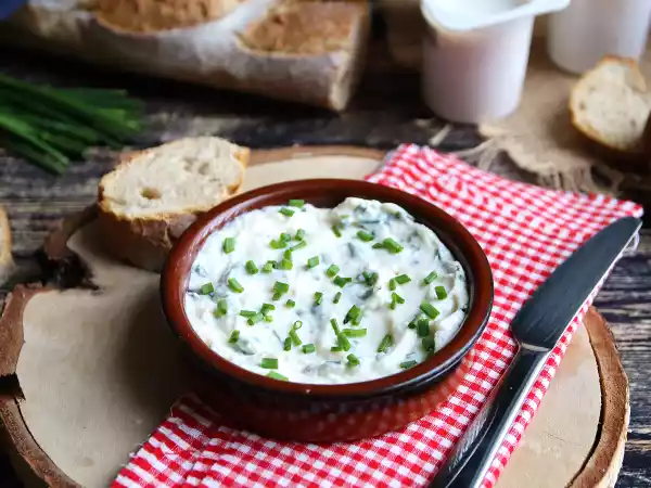 Receita Queijo vegano cremoso, aromatizado e fácil a preparar
