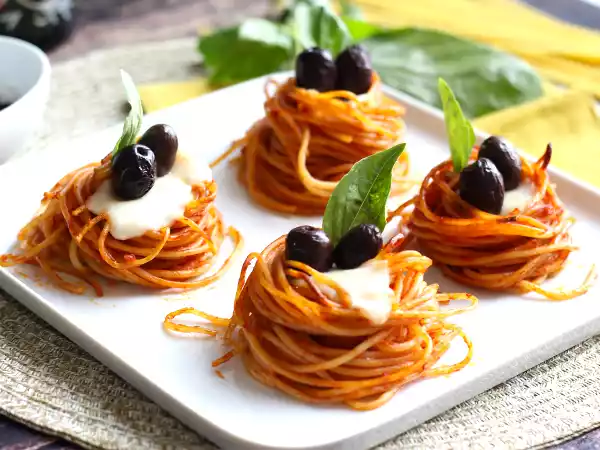 Receita Ninhos de espaguete, fácil e saboroso