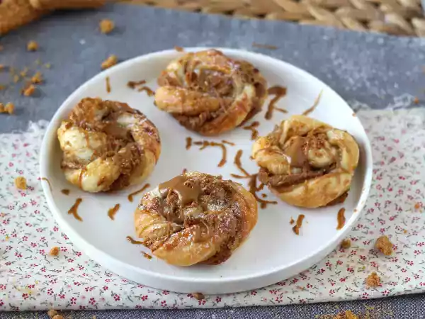 Receita Biscoito folhado de canela, fácil e rápido a preparar!