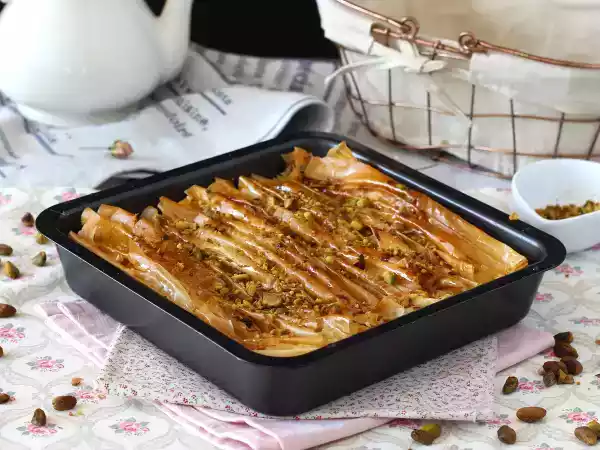 Receita Crinkle cake, o bolo crocante com massa filó, fácil a preparar!
