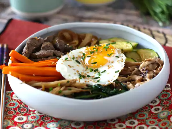 Receita Bibimbap, o tradicional prato coreano!