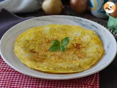 Receita Frittata de cebola, a omelete italiana rápida no preparo!