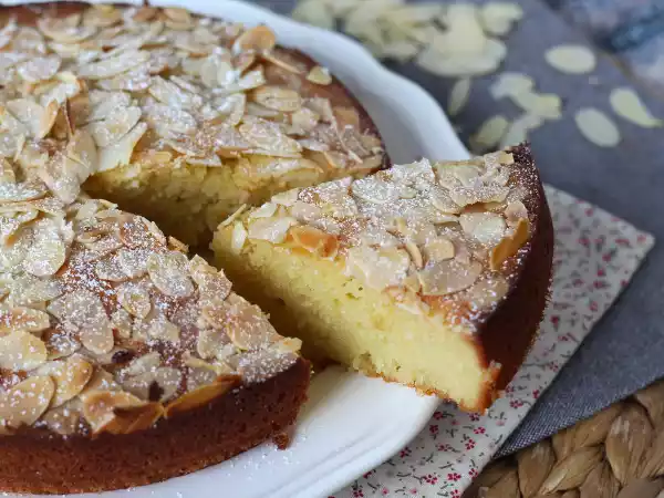 Receita Bolo de amêndoas super fofinho