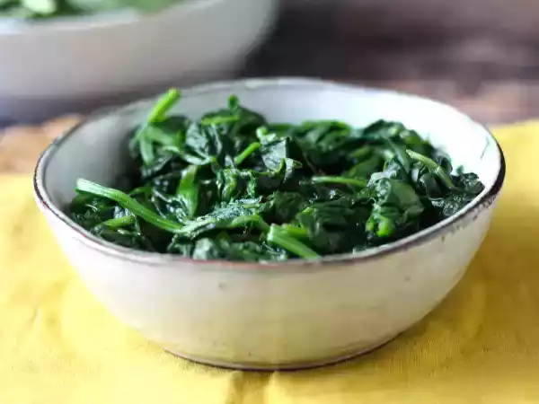 Receita Como fazer espinafre refogado?