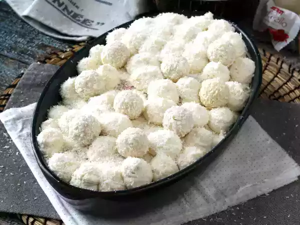 Receita Tiramisu de raffaello, sem ovos e muito mais fácil!