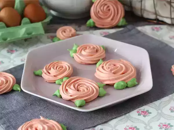 Receita Suspiros (merengues) em formato de lindas rosas!