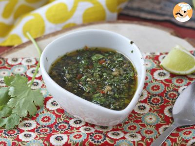 Receita Molho chimichurri: o toque perfeito para seus assados e churrascos.