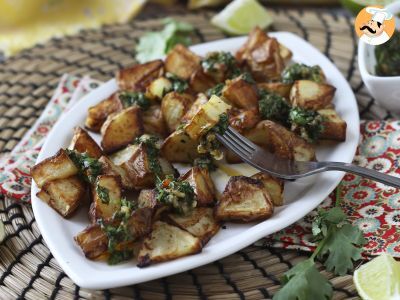 Receita Como fazer batata rústica com molho chimichurri?