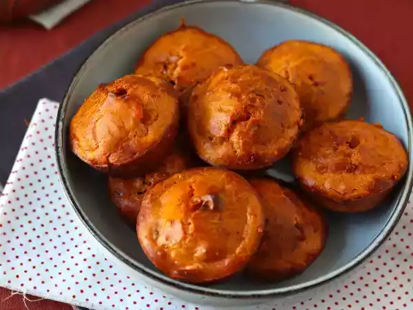 Receita Muffins de chouriço: macios e picantes