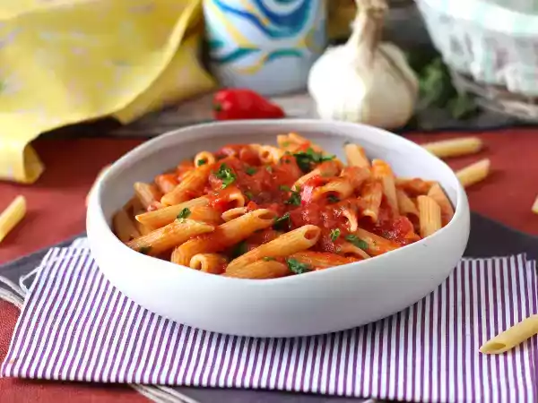 Receita Penne all’arrabbiata: simplicidade e picância à moda italiana
