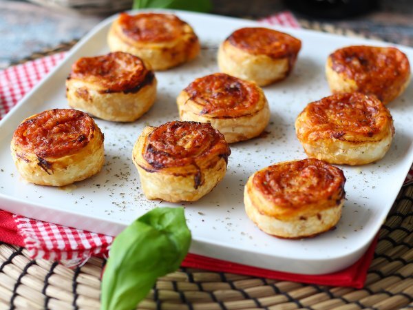 Receita Rolinhos folhados na air fryer: receita rápida e fácil