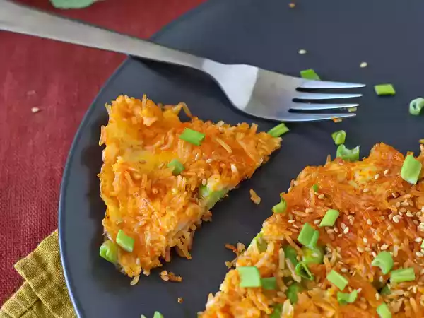 Receita Omelete com arroz crocante: leve, nutritivo e surpreendente