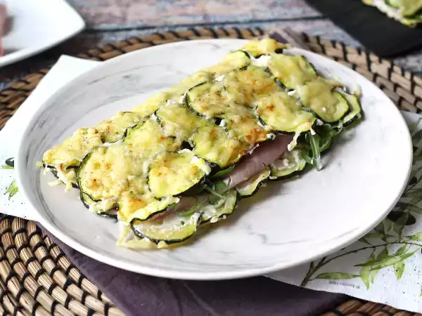 Receita Sanduíche de abobrinha (curgete) que fica pronto em 20 minutos: sem pão e sem glúten