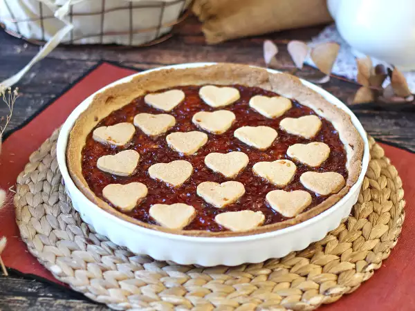 Receita Torta de geleia de morango com massa quebrada amanteigada