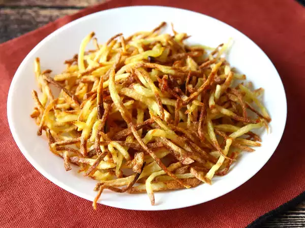 Receita Batata palha na air fryer tão crocante que ninguém acredita que é feita em casa
