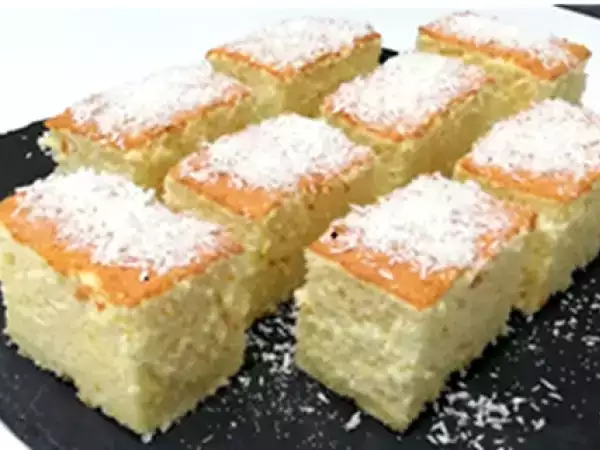 Receita Bolo de claras, laranja e côco ii