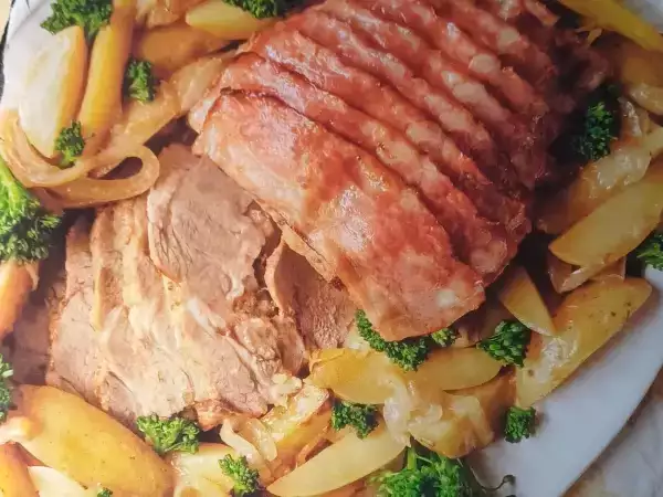 Receita Perna de borrego com bacon assada no forno