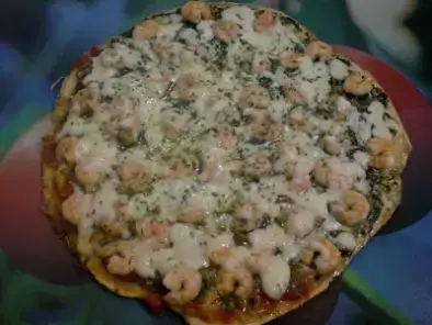 Receita Pizza de camarão com pesto de manjericão