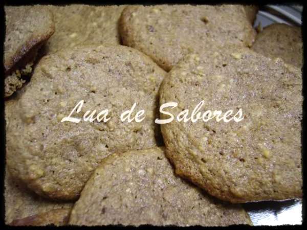 Receita Bolachinhas crocantes de chocolate e avelãs