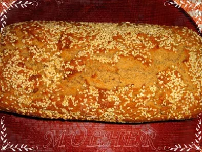 Receita Pão integral de liquidificador com crosta de gergelim