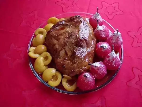 Receita Pernil de carneiro assado e pêras coloridas