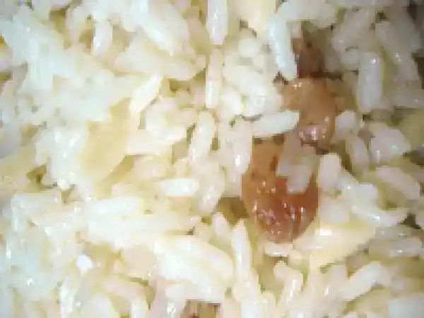 Receita Arroz com passas e amêndoas