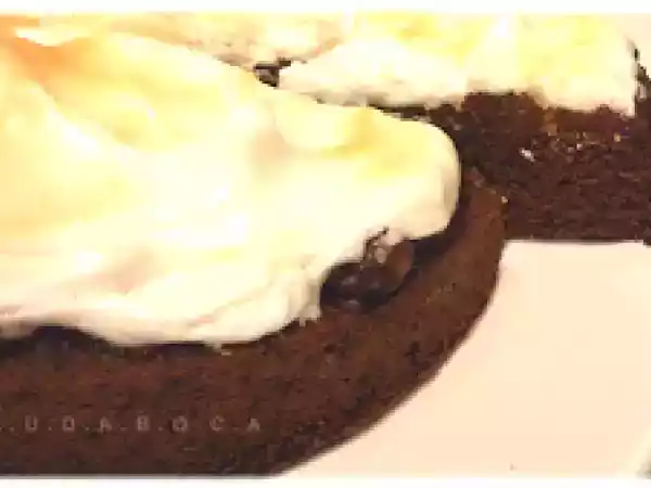 Receita Bolo de chocolate merengado