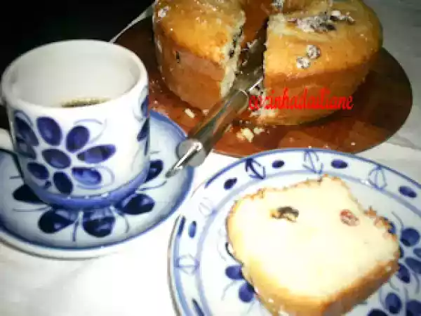 Receita Bolo simples com uva passa
