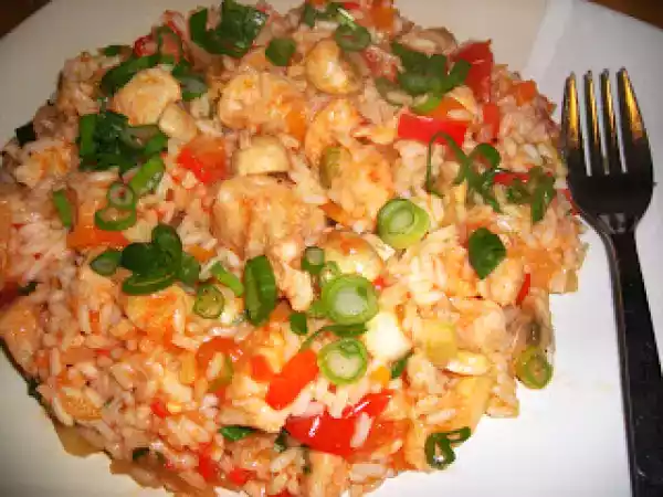 Receita Arroz de peixe basa com piripiri e cebolinhas verdes