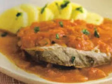 Receita Bifes de atum com molho de tomate
