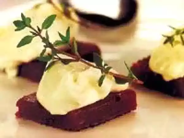 Receita Goiabada grelhada com sorvete de queijo
